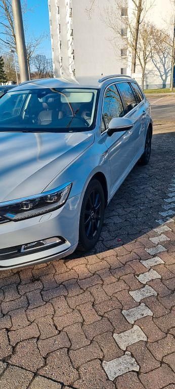 Gebraucht VW Passat 190 PS (139 kW) 2015 Braun Kombi
