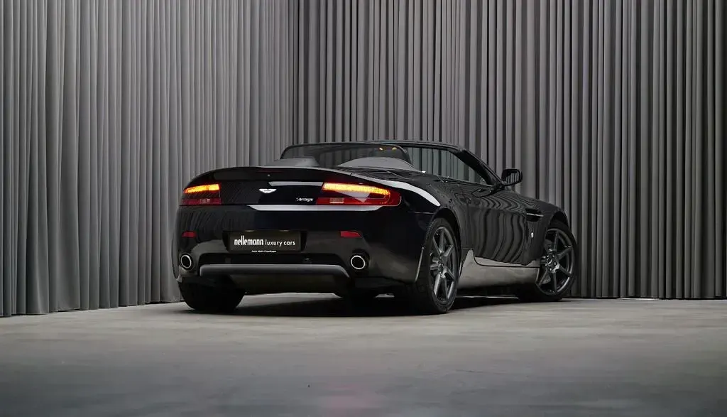 Gebraucht Aston Martin V8 Vantage 385 PS (283 kW) 2007 Schwarz Cabrio