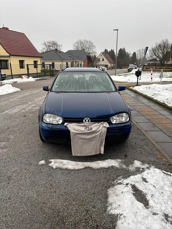 Gebraucht VW Golf IV 101 PS (74 kW) 2005 Blau Kombi