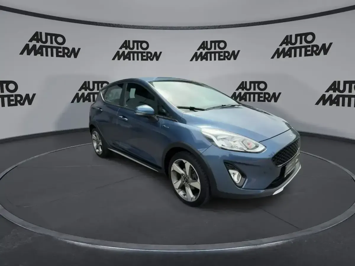 Gebraucht Ford Fiesta Active 86 PS (63 kW) 2019 Blau Kleinwagen