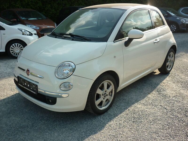 Colore esterno (gelato weiss) Gebraucht 2013 Fiat 500 Lounge Kleinwagen | 7.400 € (Fairer Preis) - Bild 1/4