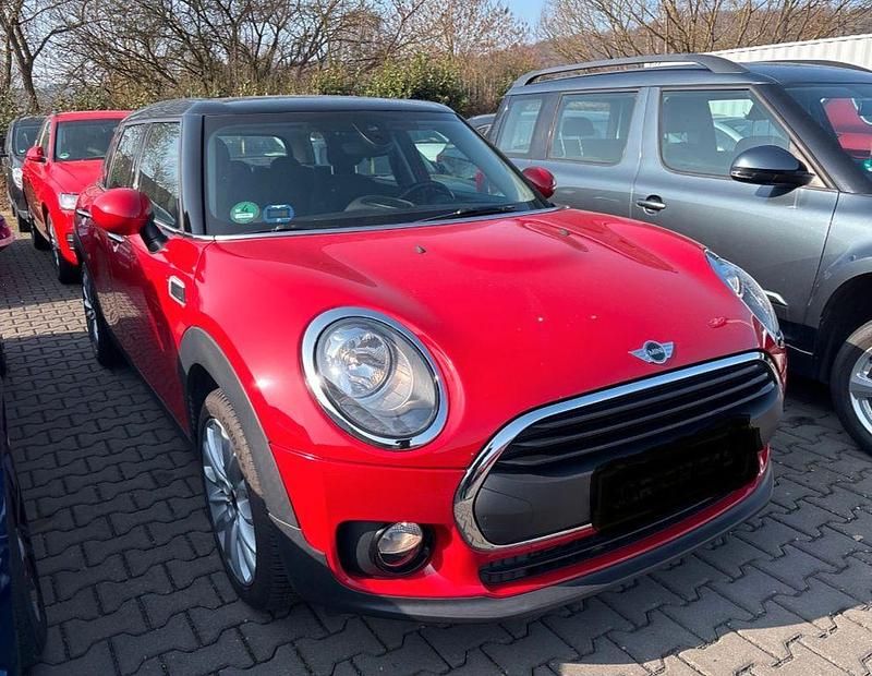 Gebraucht Mini One Clubman 102 PS (75 kW) 2017 Rot Kombi