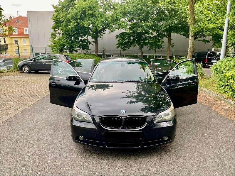 Gebraucht BMW 530 Performance 258 PS (189 kW) 2006 Schwarz Limousine