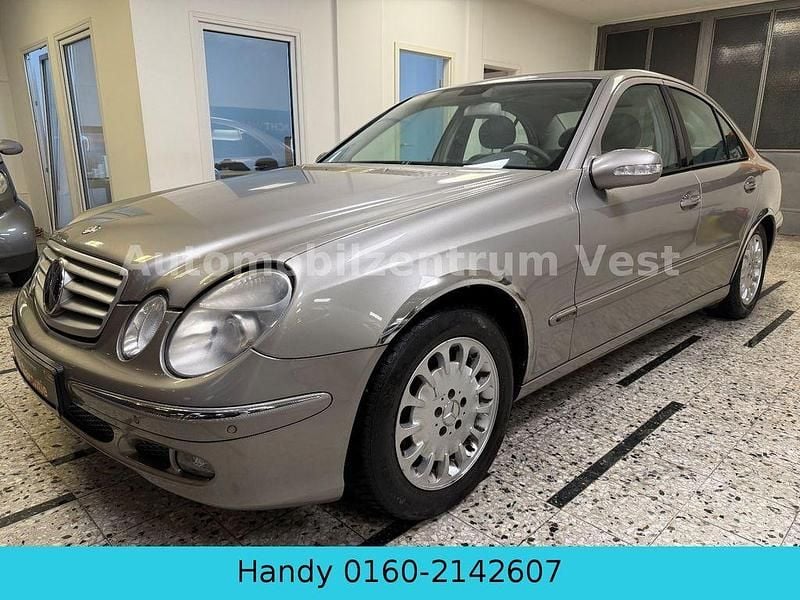 Gebraucht Mercedes E240 Elegance 177 PS (130 kW) 2005 Grau Limousine