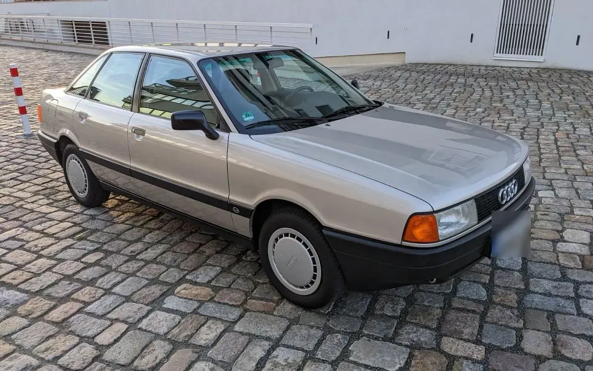 Gebraucht Audi 80 75 PS (55 kW) 1988 Silber Limousine