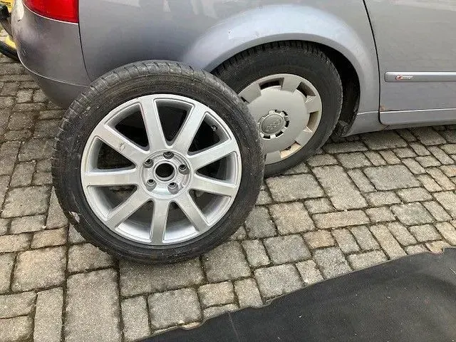 Gebraucht Audi A4 S-Line 131 PS (96 kW) 2004 Silber Kombi