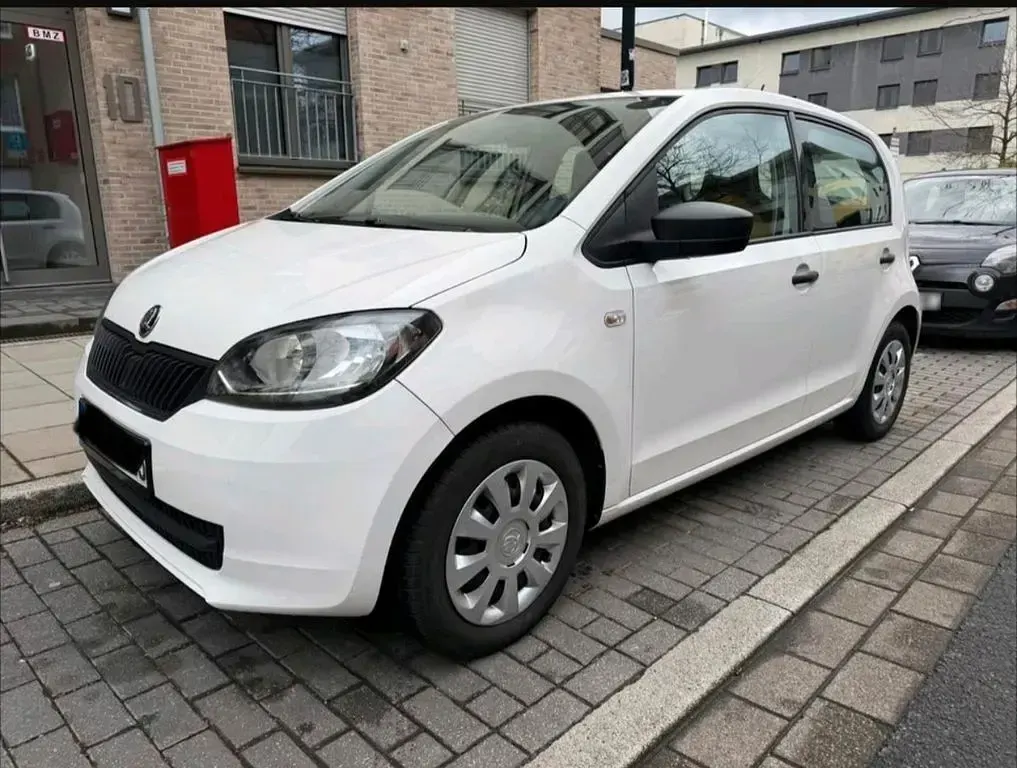 Gebraucht Skoda Citigo Active 60 PS (44 kW) 2016 Weiß Kleinwagen