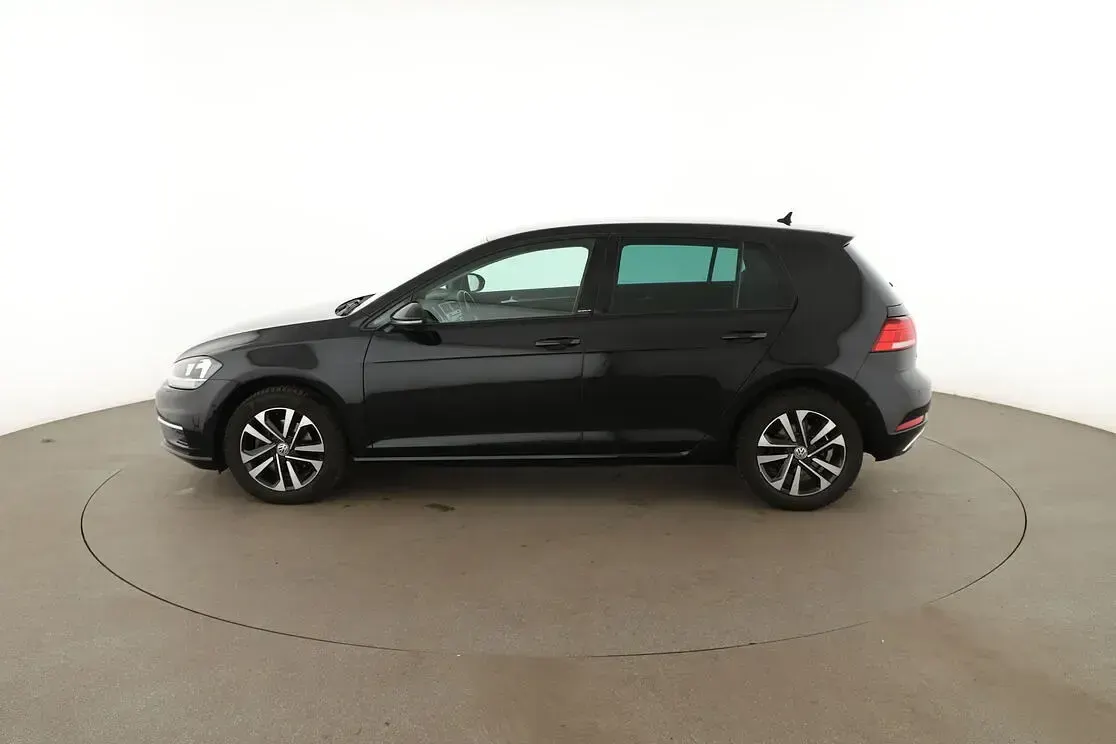 Gebraucht VW Golf VII IQ Drive 150 PS (110 kW) 2019 Schwarz Limousine
