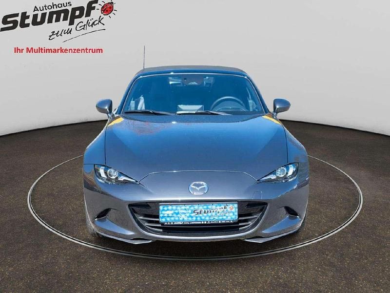 Neu Mazda MX5 Exclusive-Line 132 PS (97 kW) 2026 Machine gray Cabrio