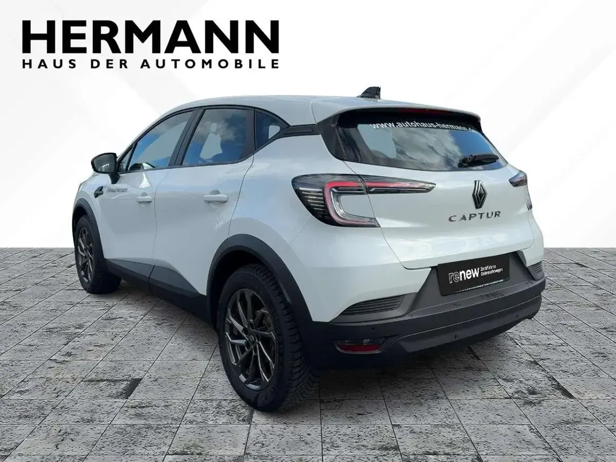 Usata Renault Captur Evolution 91 CV (66 kW) 2024 Bianco SUV