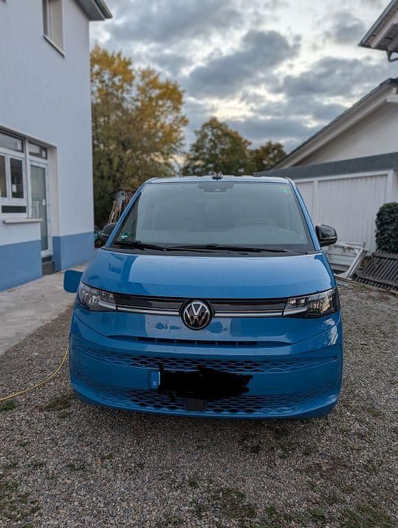 Gebraucht VW Multivan Style 150 PS (110 kW) 2022 Blau Van