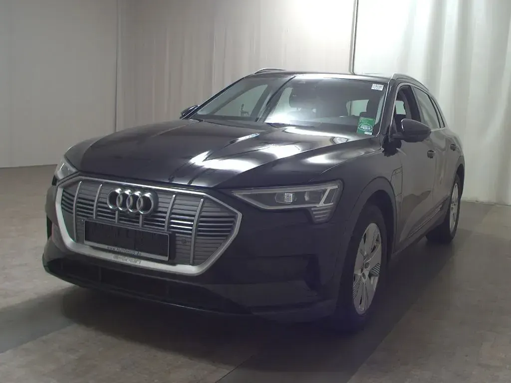 Usata Audi e-tron 300 kW (408 CV) 2020 Nero SUV