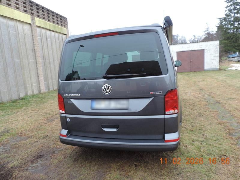 Gebraucht VW California Beach 150 PS (110 kW) 2024 Grau Van