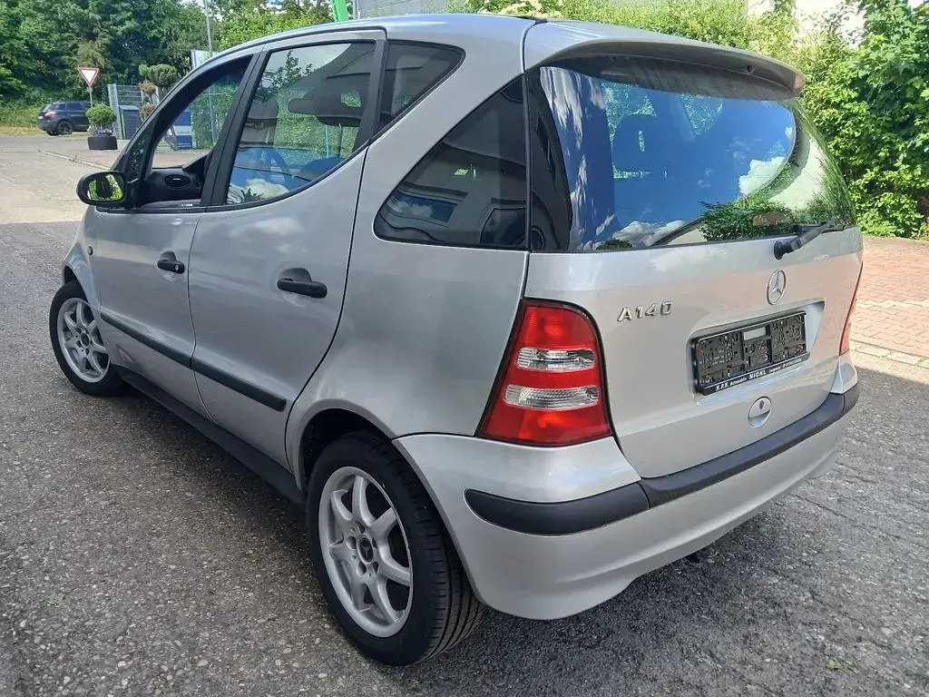 Gebraucht Mercedes A140 82 PS (60 kW) 2004 Silber Kleinwagen