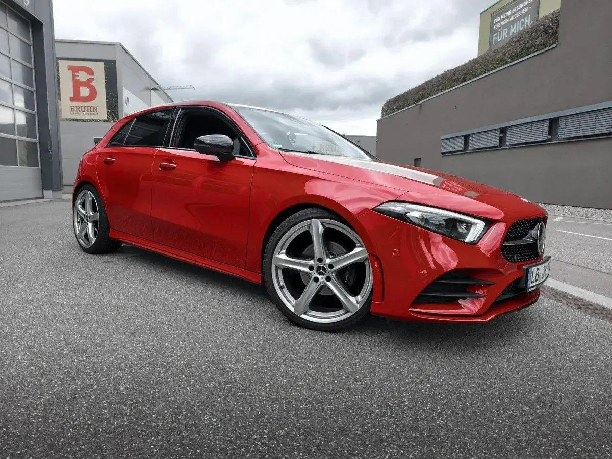 Gebraucht Mercedes A200 AMG 163 PS (119 kW) 2019 Rot Kleinwagen