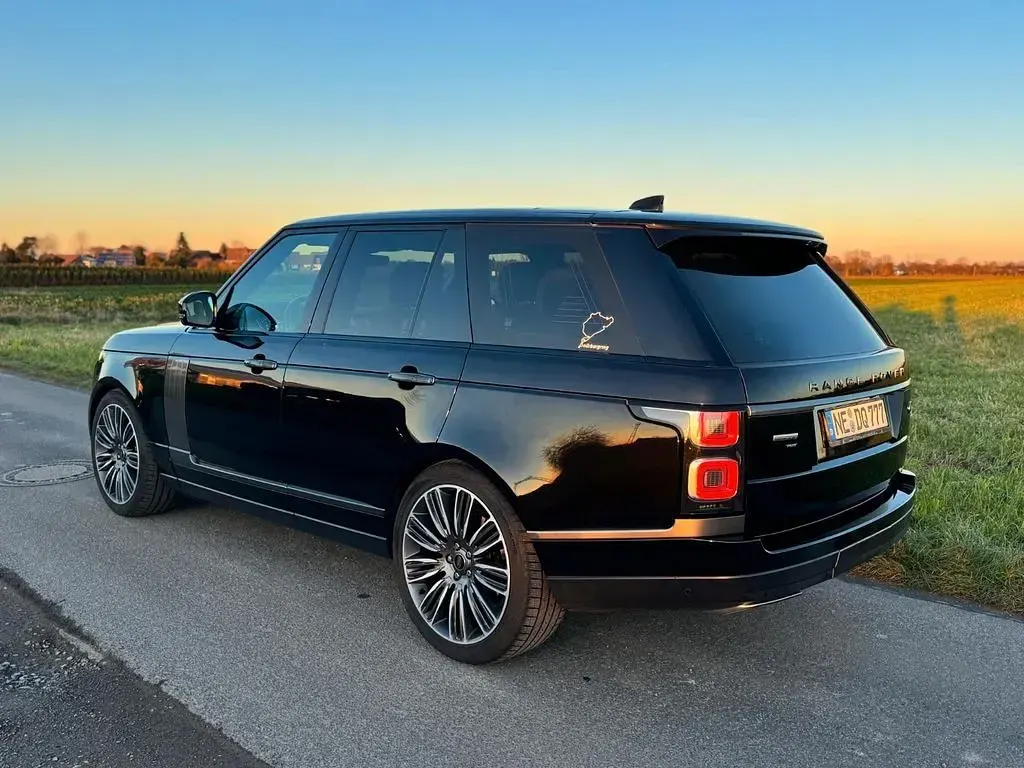 Gebraucht Land Rover Range Rover 525 PS (386 kW) 2021 Schwarz SUV