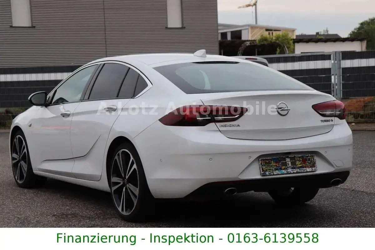 Gebraucht Opel Insignia Innovation 260 PS (191 kW) 2017 Weiß Limousine