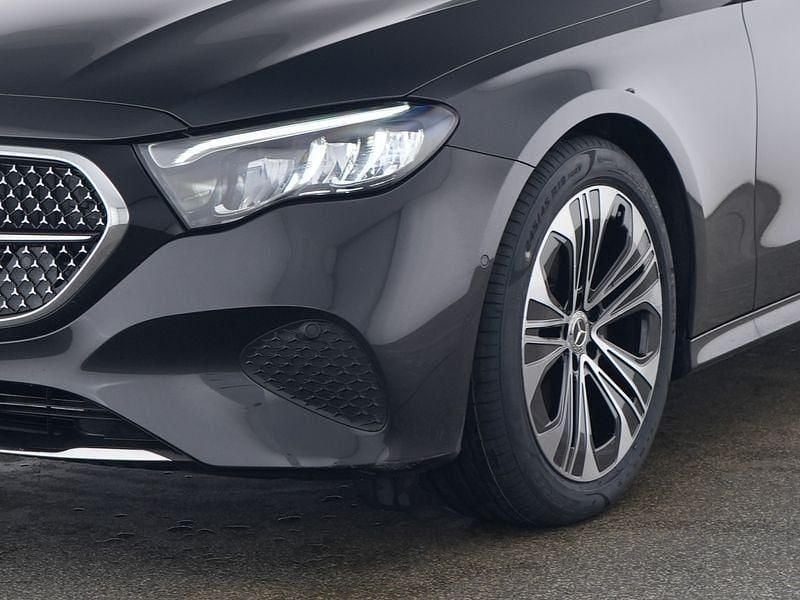 Second-hand Mercedes E200 204 CP (150 kW) 2025 Gri Berlinǎ