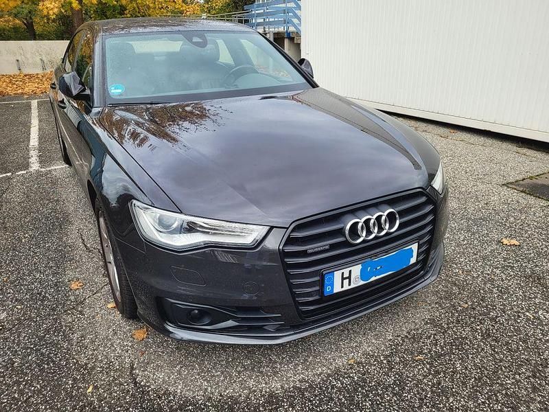 Grau Gebraucht 2016 Audi A6 Ambiente Limousine | 20.500 € (Fairer Preis) - Bild 1/4