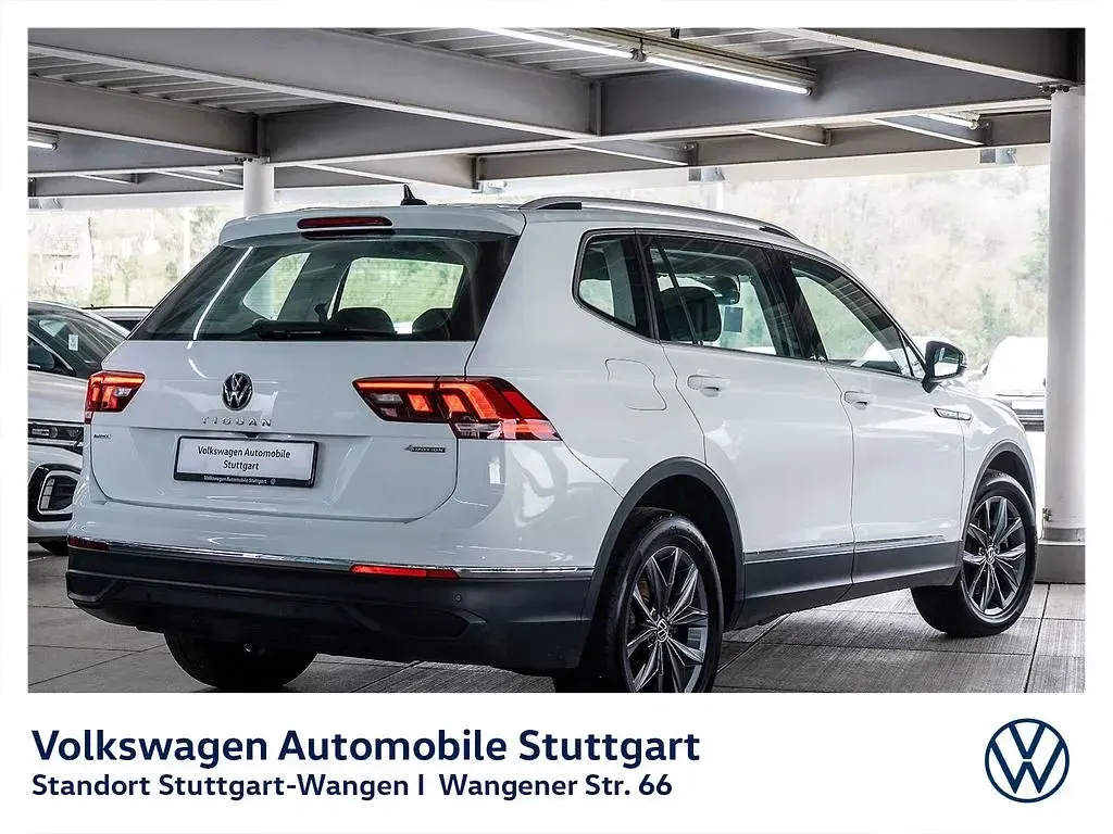 Gebraucht VW Tiguan Allspace Life 200 PS (147 kW) 2022 Pure white SUV
