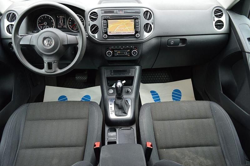 Gebraucht VW Tiguan Trendline 179 PS (131 kW) 2012 Blau SUV