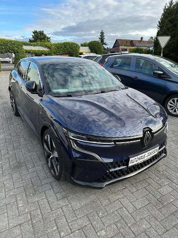 Gebraucht Renault Mégane Techno 160 kW (218 PS) 2022 Blau rre + schwarz gne Limousine