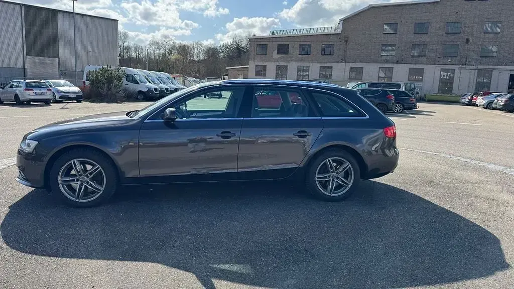 Gebraucht Audi A4 190 PS (139 kW) 2015 Schwarz Limousine