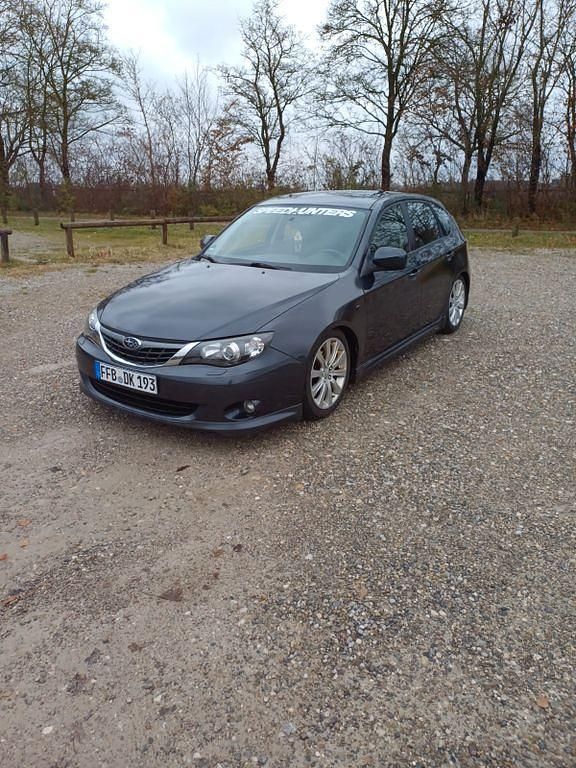 Grau Gebraucht 2007 Subaru Impreza Sport Limousine | 4.999 € (Fairer Preis) - Bild 1/4