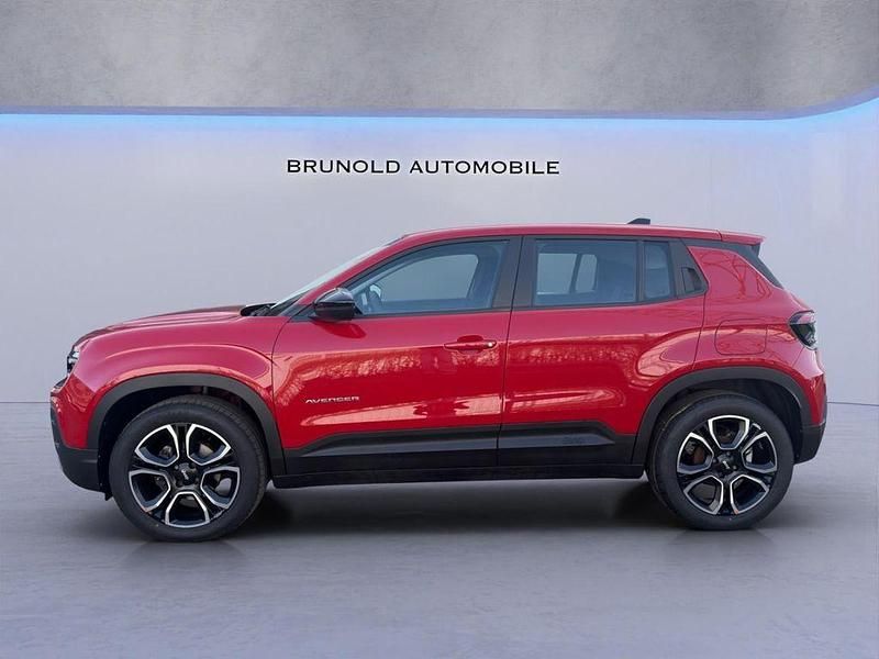 Gebraucht Jeep Avenger Altitude 101 PS (74 kW) 2024 Rot SUV