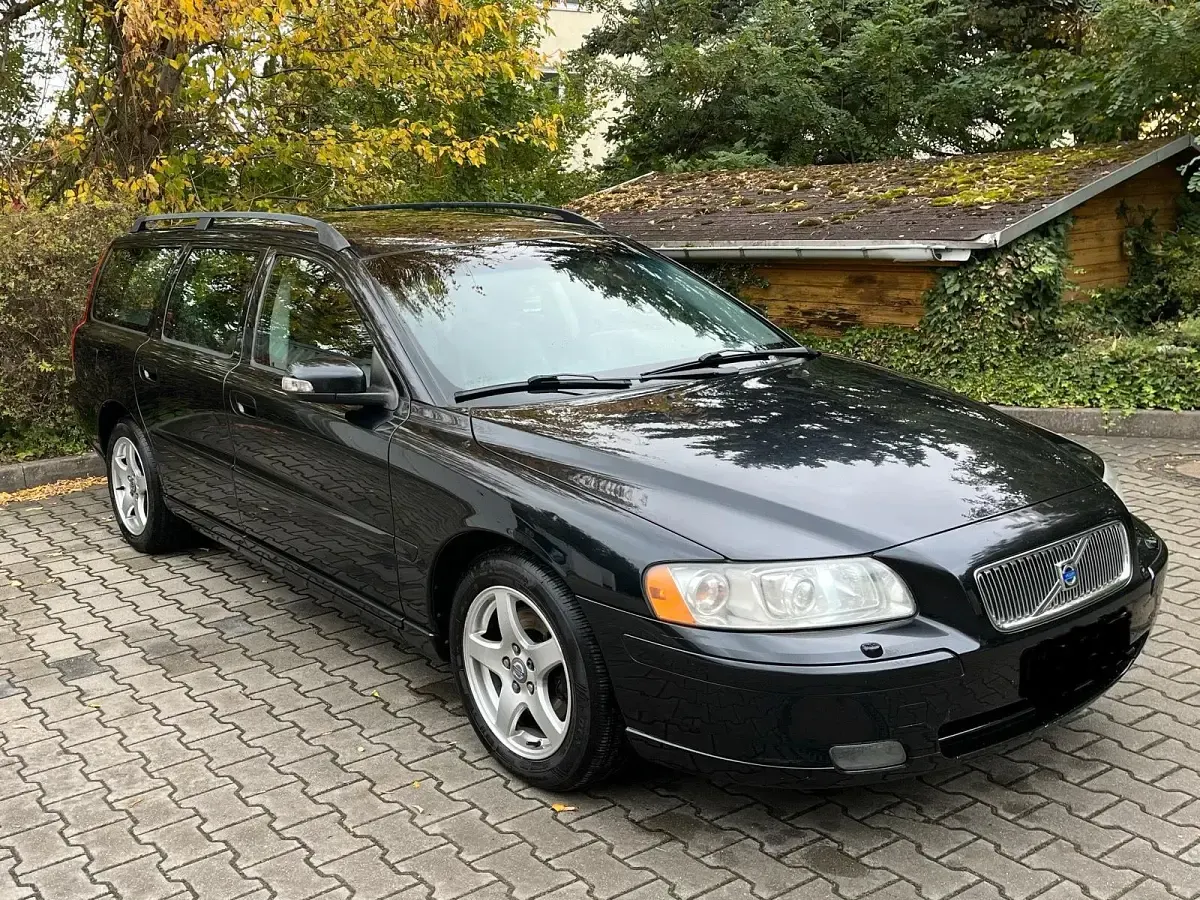 Gebraucht Volvo V70 185 PS (136 kW) 2006 Schwarz Kombi