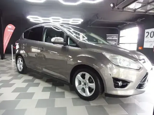 Gebraucht Ford C-MAX Titanium 125 PS (91 kW) 2015 Braun Van / Kleinbus