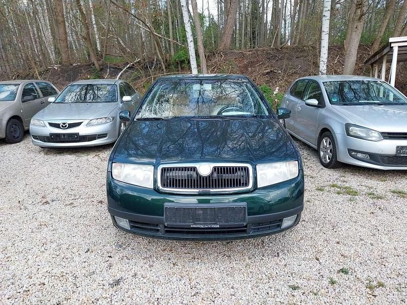 Usata Skoda Fabia 101 CV (74 kW) 2000 Verde Berlina
