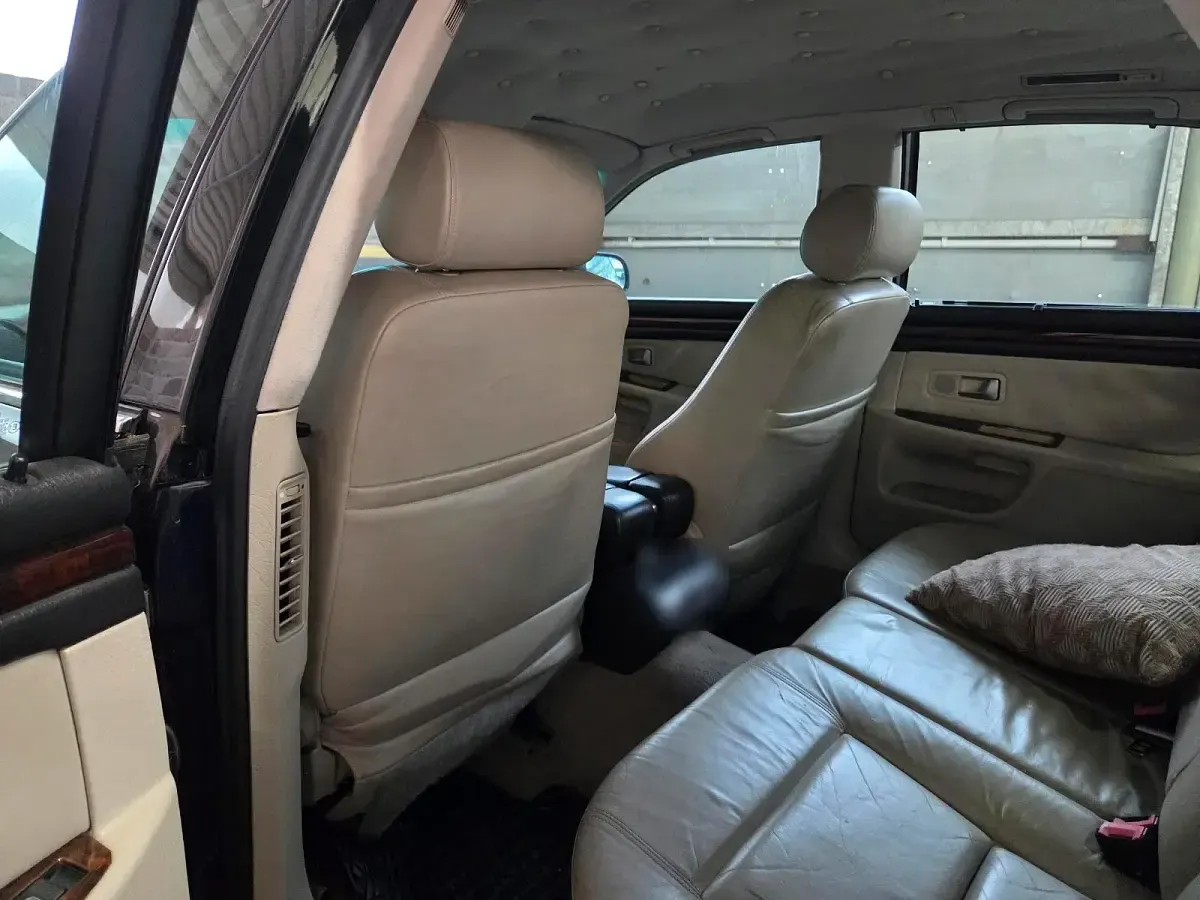 Gebraucht Audi A8 193 PS (141 kW) 1997 Blau Limousine