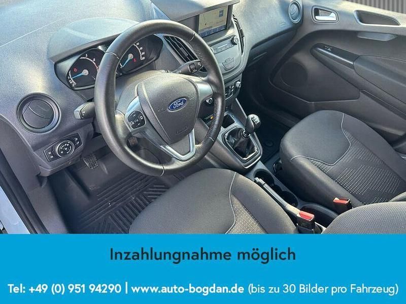 Gebraucht Ford Transit Trend 101 PS (74 kW) 2022 Weiß Van / Kleinbus