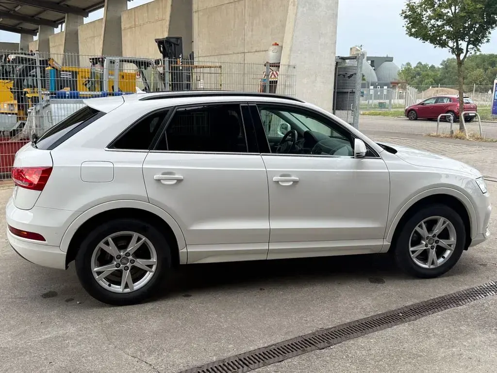 Gebraucht Audi Q3 Sport 150 PS (110 kW) 2015 Weiß SUV