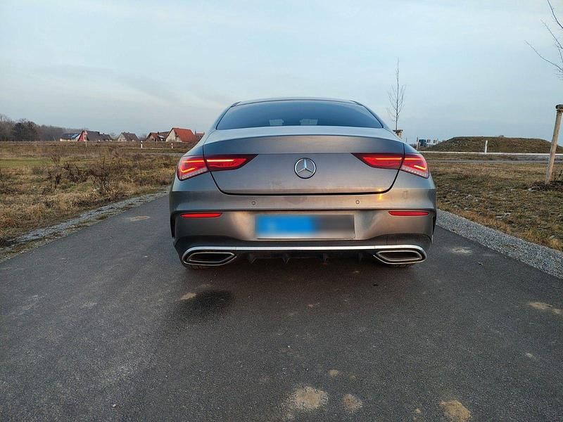 Gebraucht Mercedes CLA250 224 PS (164 kW) 2019 Grau Limousine