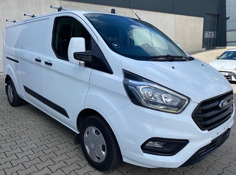 Gebraucht Ford Transit Custom Trend 131 PS (96 kW) 2018 Weiß Van / Kleinbus