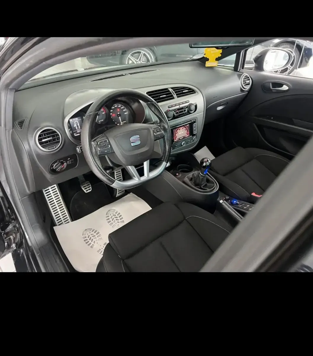 Gebraucht Seat Leon CUPRA 241 PS (177 kW) 2010 Schwarz Kleinwagen