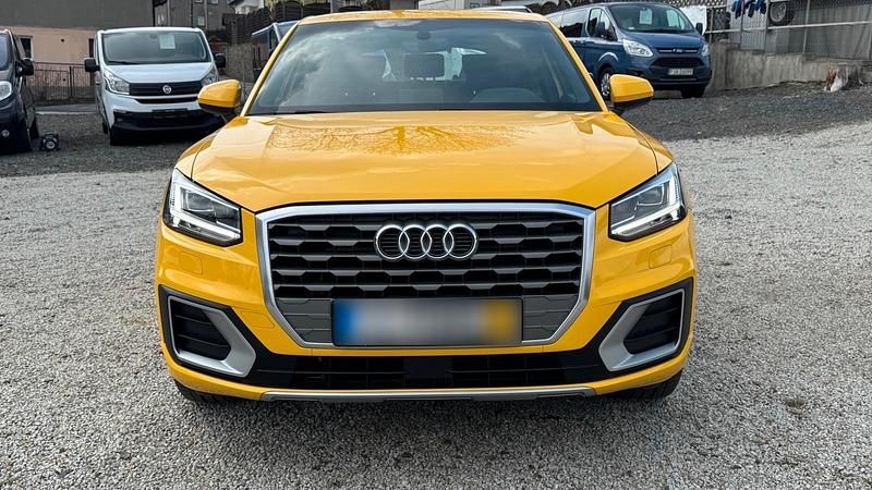 Gebraucht Audi Q2 S-Line 150 PS (110 kW) 2018 Gelb SUV