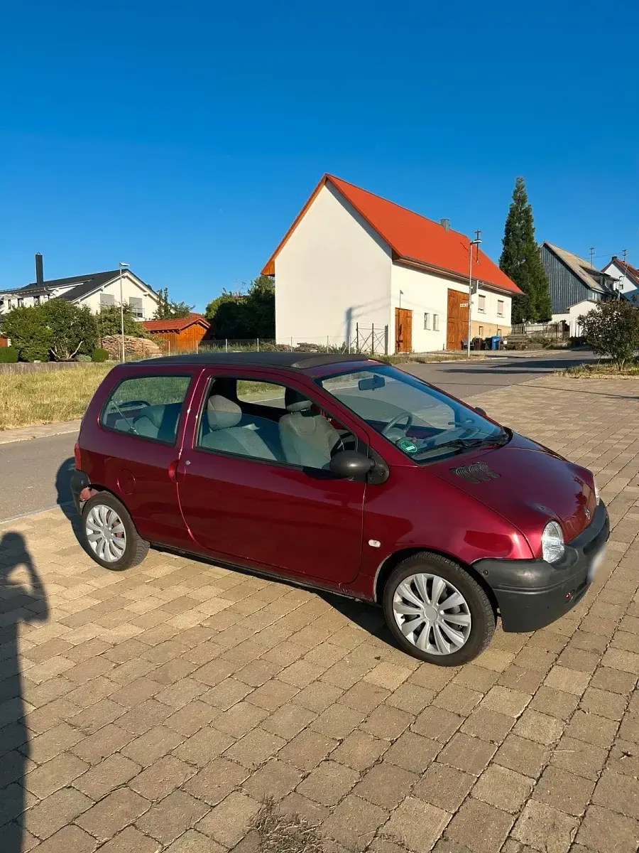 Gebraucht Renault Twingo 58 PS (42 kW) 2003 Rot Kleinwagen