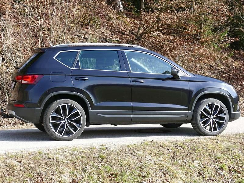 Używany Seat Ateca 4Drive 190 KM (139 kW) 2017 Czarny SUV