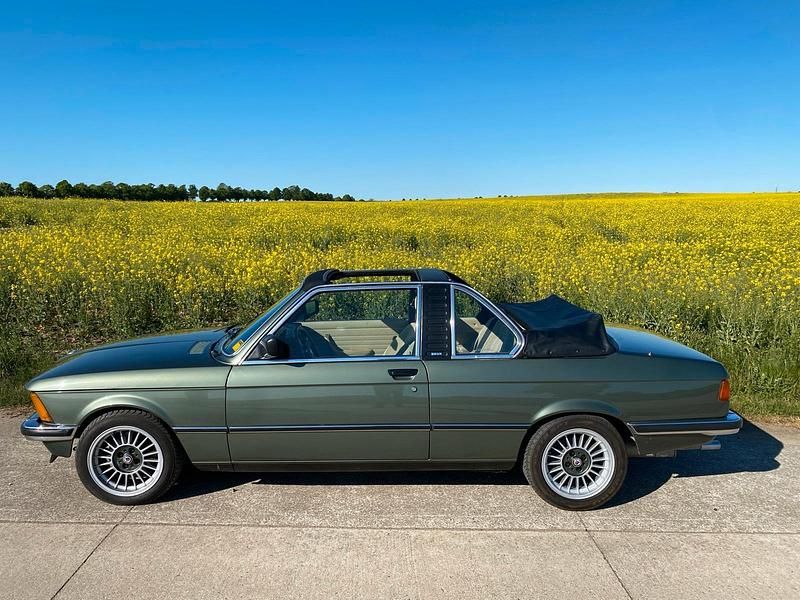 Gebraucht BMW 320 122 PS (89 kW) 1981 Grün Cabrio