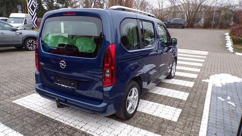 Gebraucht Opel Combo Life Edition 110 PS (80 kW) 2019 Blau Limousine