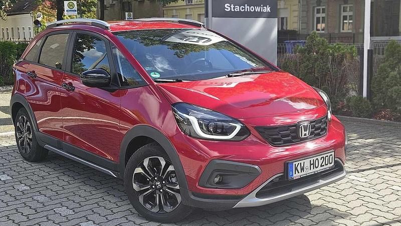 Rot Gebraucht 2025 Honda Jazz Advance Kleinwagen | 28.900 € - Bild 1/4