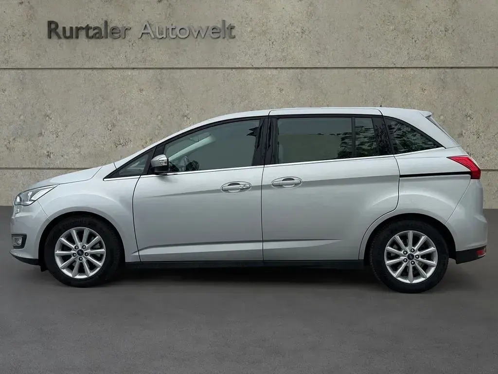 Gebraucht Ford Grand C-Max Titanium 150 PS (110 kW) 2018 Silber Van / Kleinbus