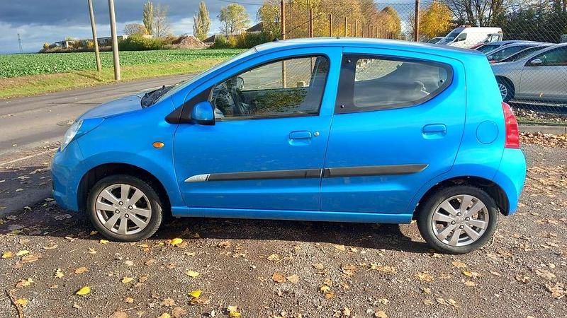 Gebraucht Suzuki Alto Comfort 68 PS (50 kW) 2010 Paradis blue met. zky Kleinwagen