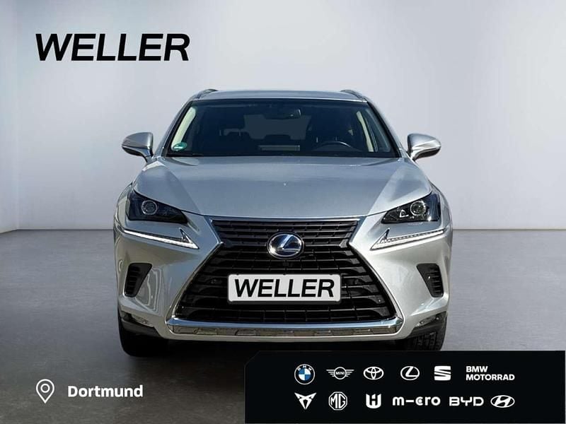 Gebraucht Lexus NX300h Executive Line 197 PS (144 kW) 2018 Silber SUV