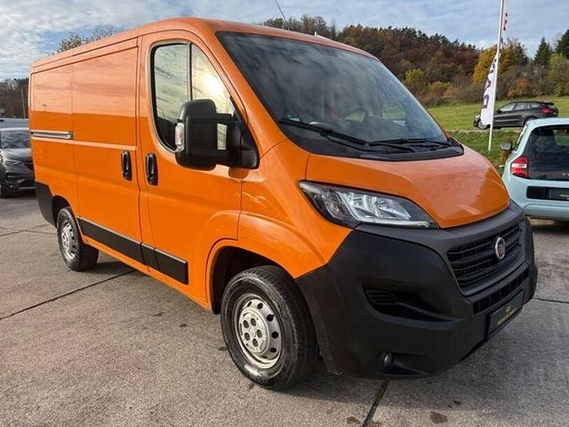 Gebraucht Fiat Ducato 140 PS (102 kW) 2020 Orange Van