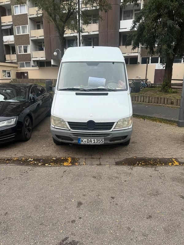 Weiß Gebraucht 2003 Mercedes Sprinter Van | 4.759 € (Fairer Preis) - Bild 1/4