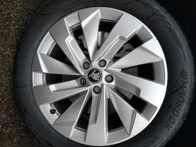 Neu Skoda Kodiaq Selection 193 PS (141 kW) 2026 Schwarzmagic perleffekt SUV